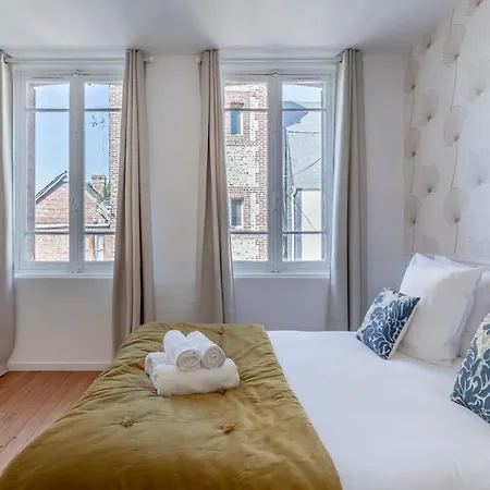 La - Apartment