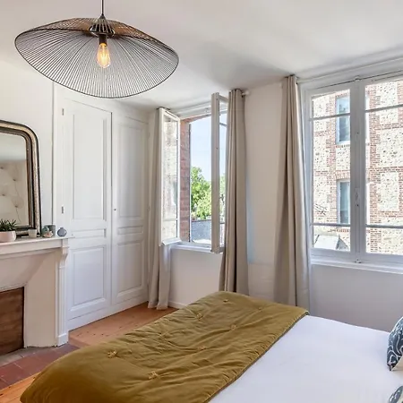 La - Apartment